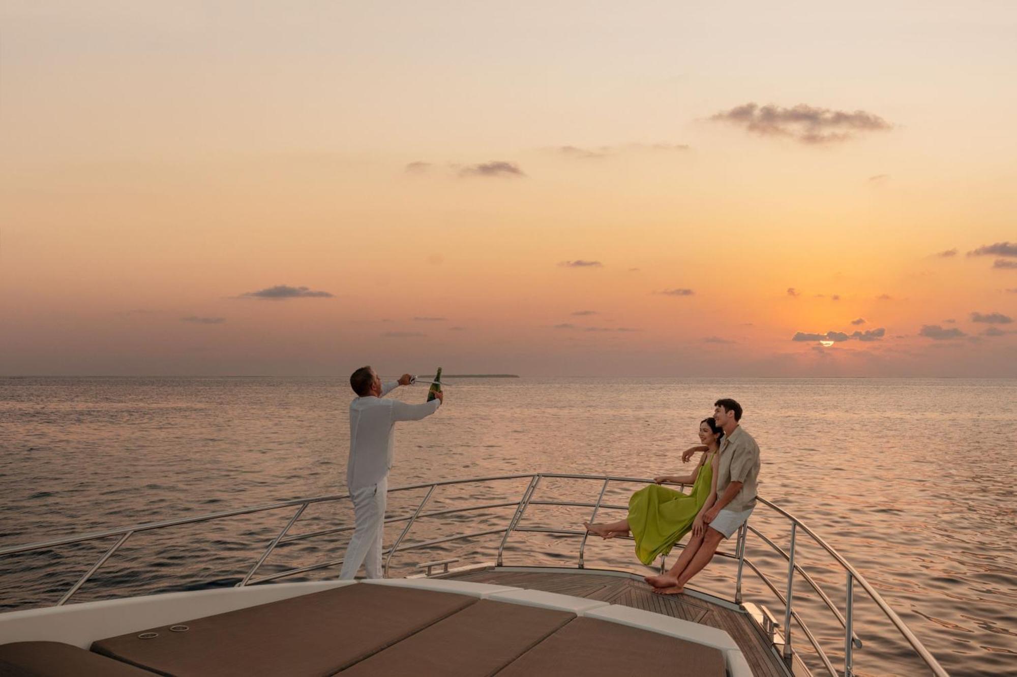 The St. Regis Maldives Vommuli Resort Hulhudheli Экстерьер фото