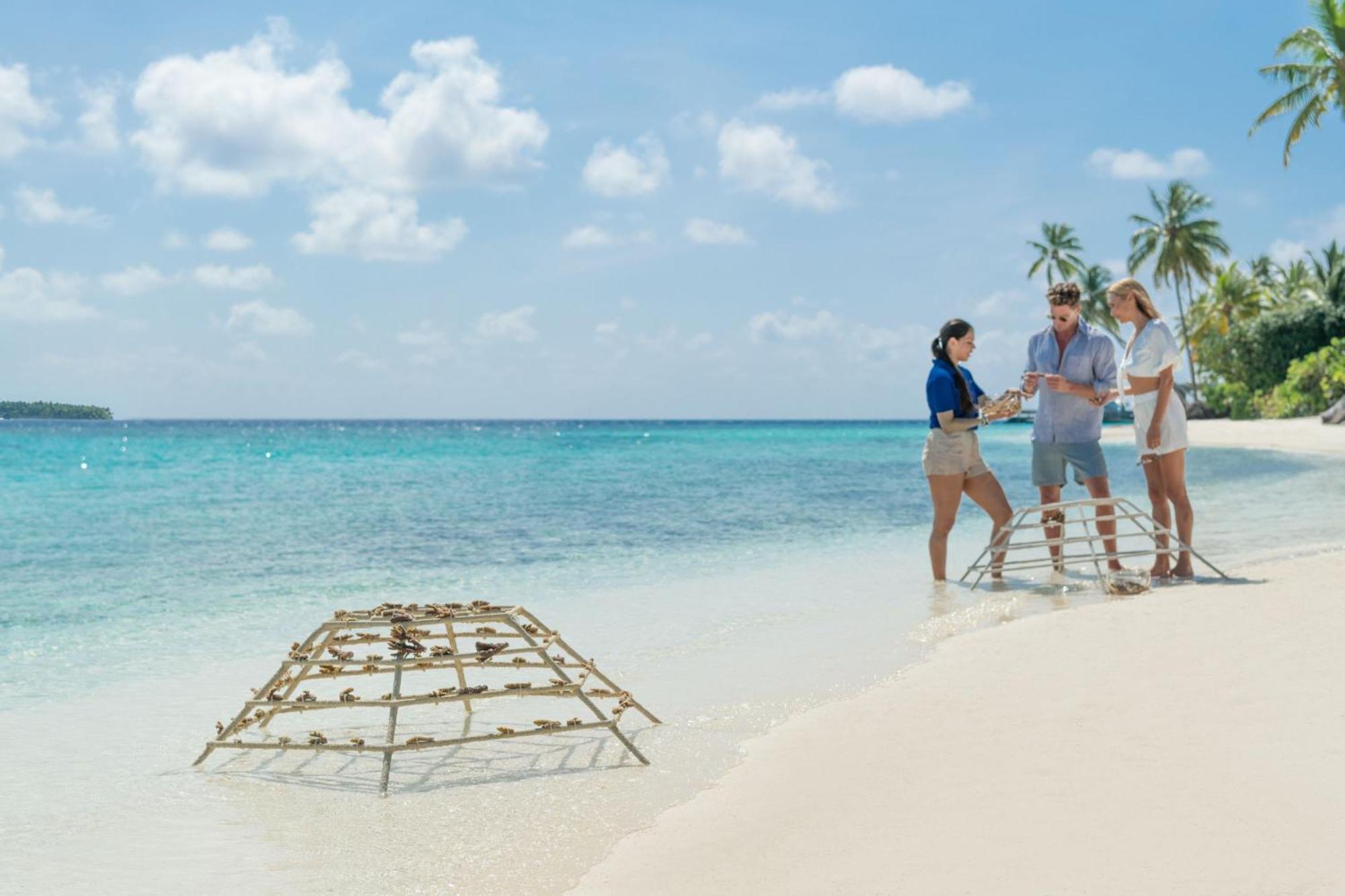 The St. Regis Maldives Vommuli Resort Hulhudheli Экстерьер фото